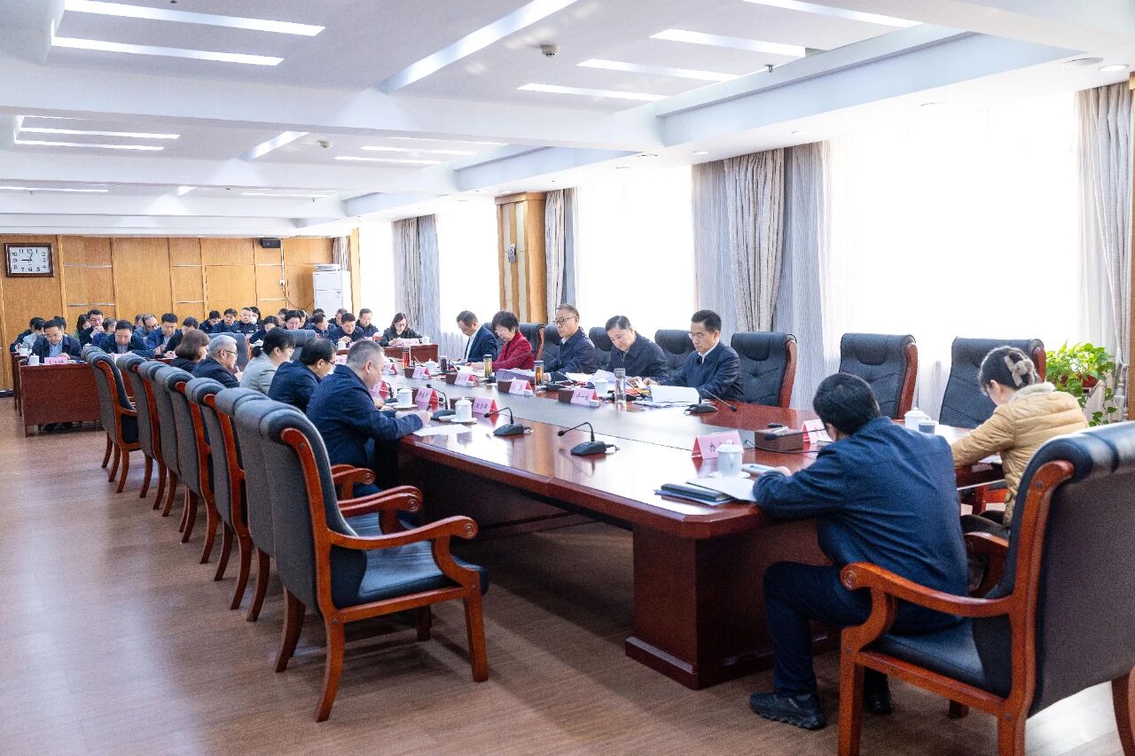 省檢察院召開黨組（擴大）會傳達學習省委十二屆十一次全會精神